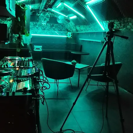 Schoendorf - Virtual Reception ホステル *