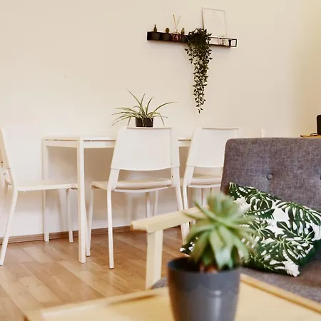 ホステル Schoendorf - Virtual Reception ブラチスラヴァ