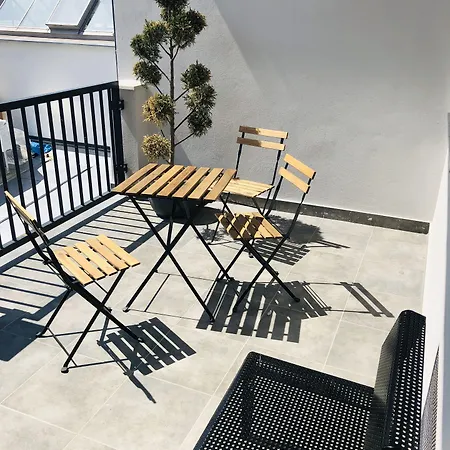 Schoendorf - Virtual Reception ホステル *