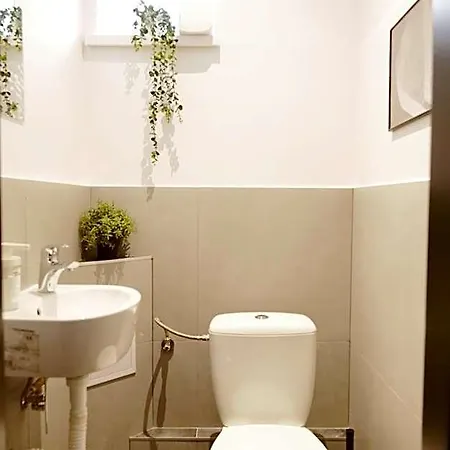 Schoendorf - Virtual Reception Hostel Bratislava