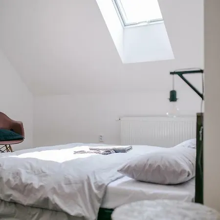 Schoendorf - Virtual Reception *